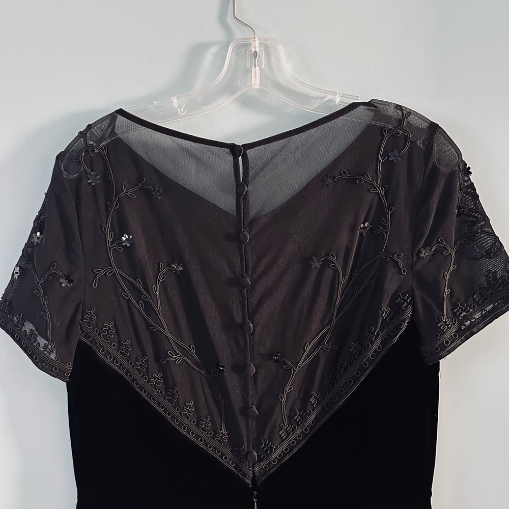 Elegant Black Cocktail Dress
